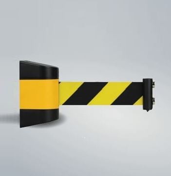 Picture of Retractable Belt Barrier 5M